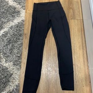 Black Lululemon Leggings (size 2 - full length)